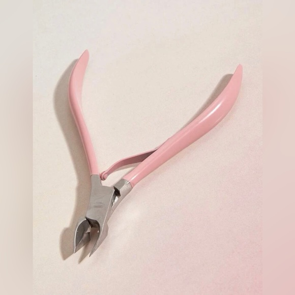 Nail Cuticle Clippers NIB - Picture 3 of 3